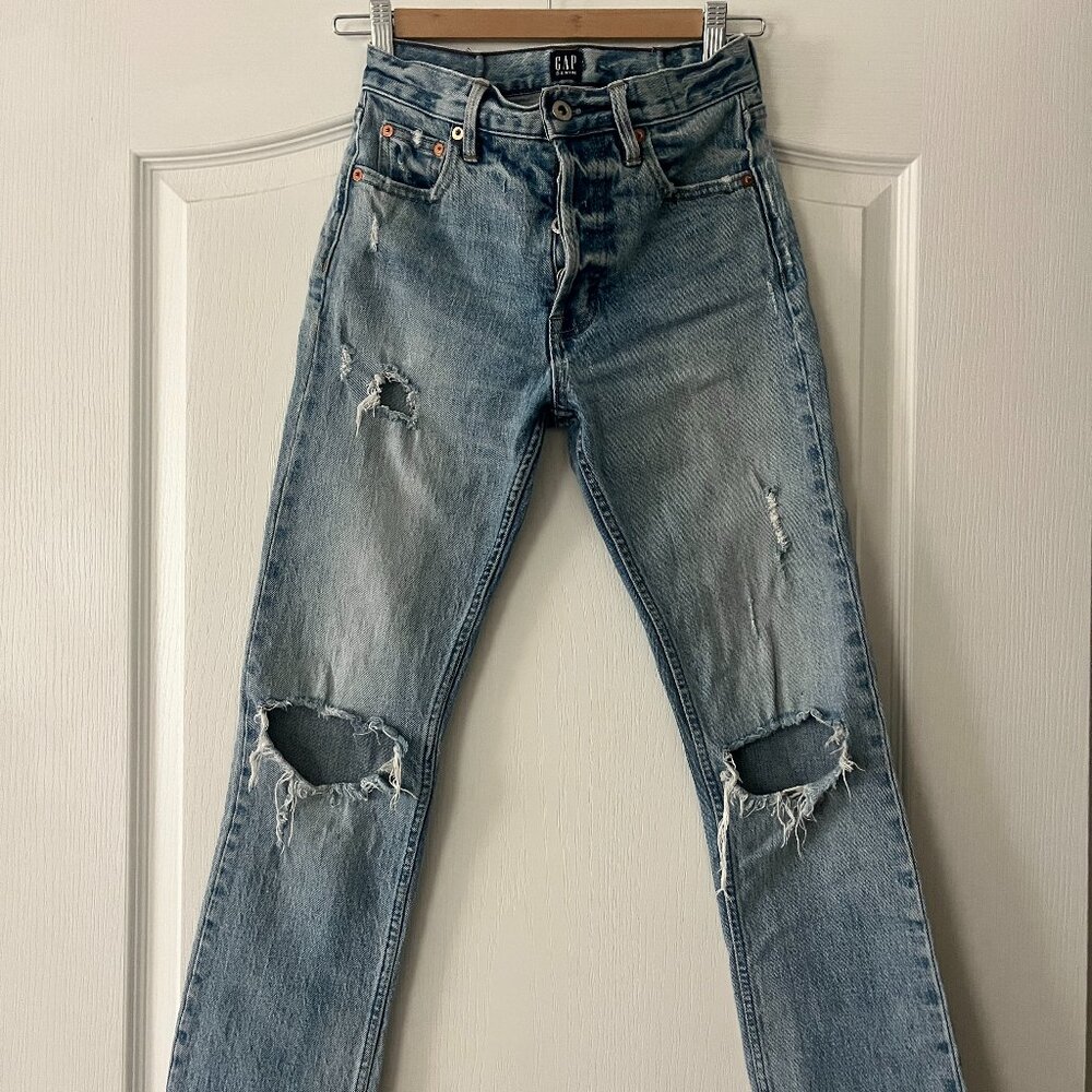 Vintage Gap Distressed Mid Rise Straight Jeans